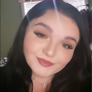 Meet your Posher, Allie